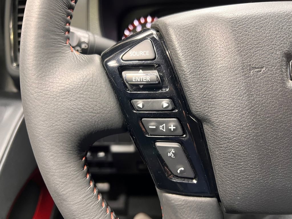 Used 2024 Nissan Frontier PRO-4X w/ Off-Road Protection Package image 10