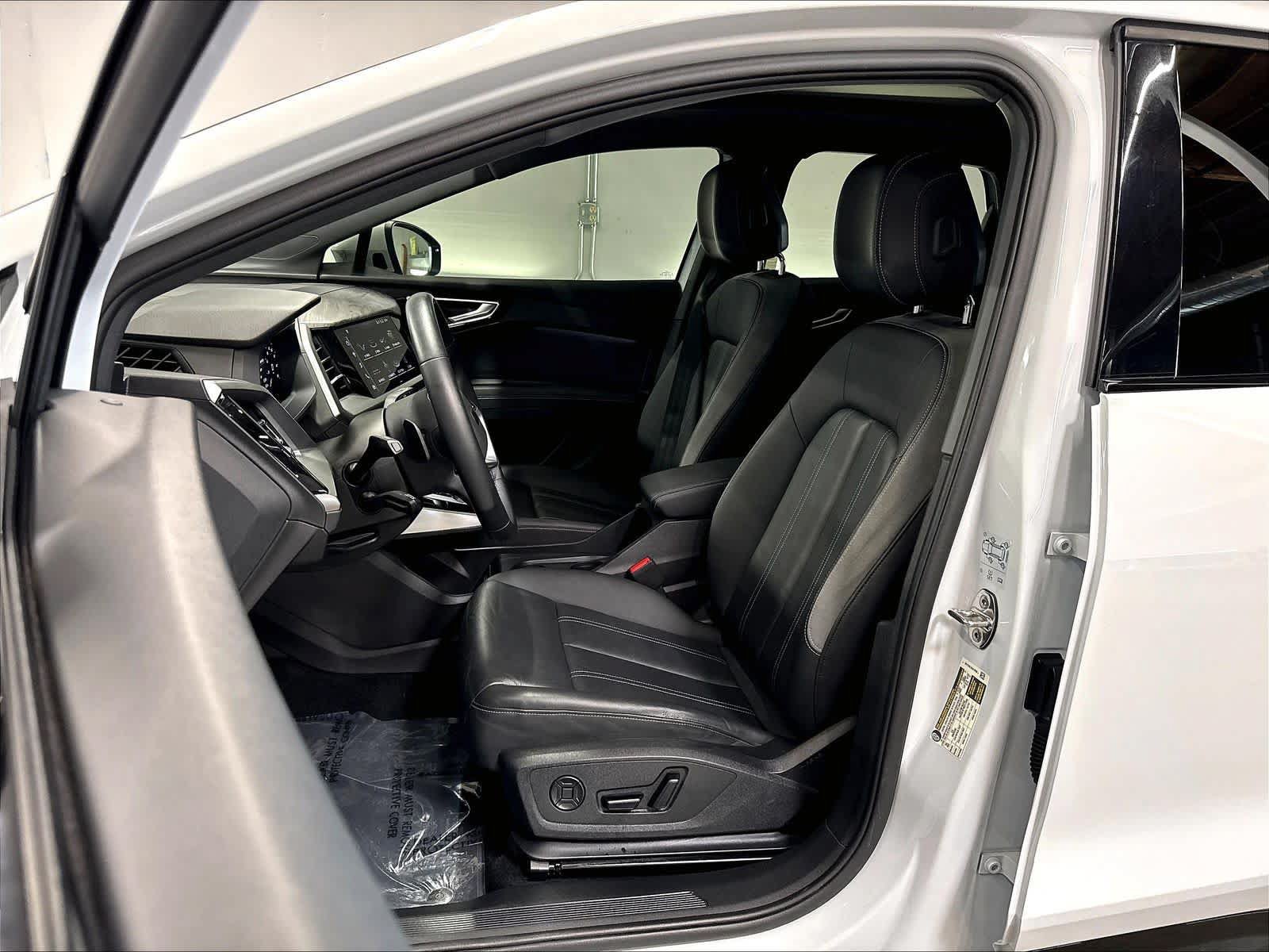 Used 2024 Audi Q4 e-tron Premium w/ Convenience Package AWD/4WD image 26