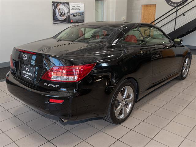 Used 2014 Lexus IS 250C image 16