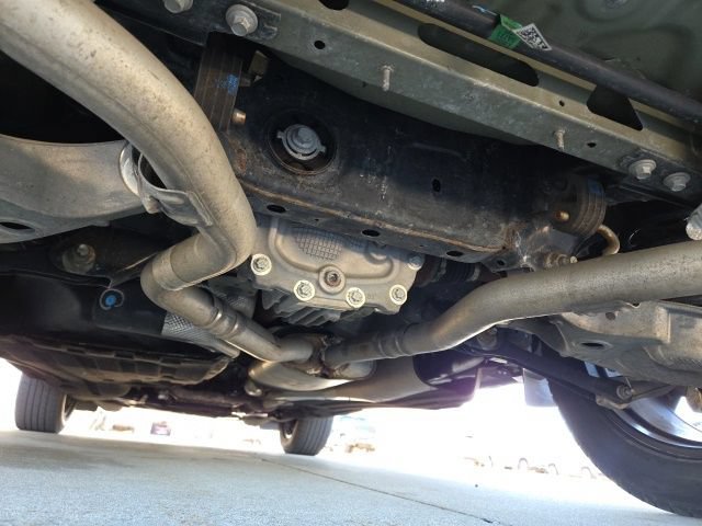 Used 2021 Ford Explorer Limited w/ Equipment Group 301A AWD/4WD image 91