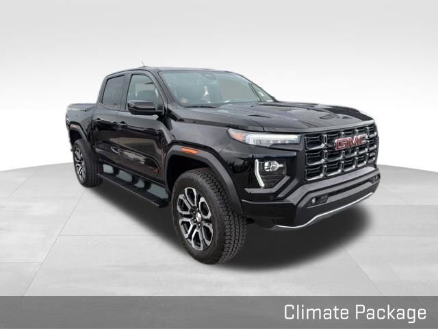 Used 2024 GMC Canyon AT4 w/ AT4 Premium Package AWD/4WD image 18