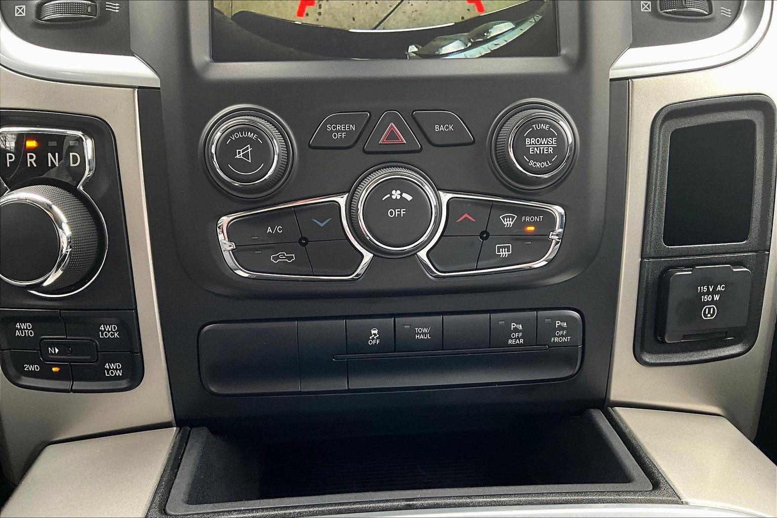Used 2018 RAM 1500 Big Horn AWD/4WD image 32