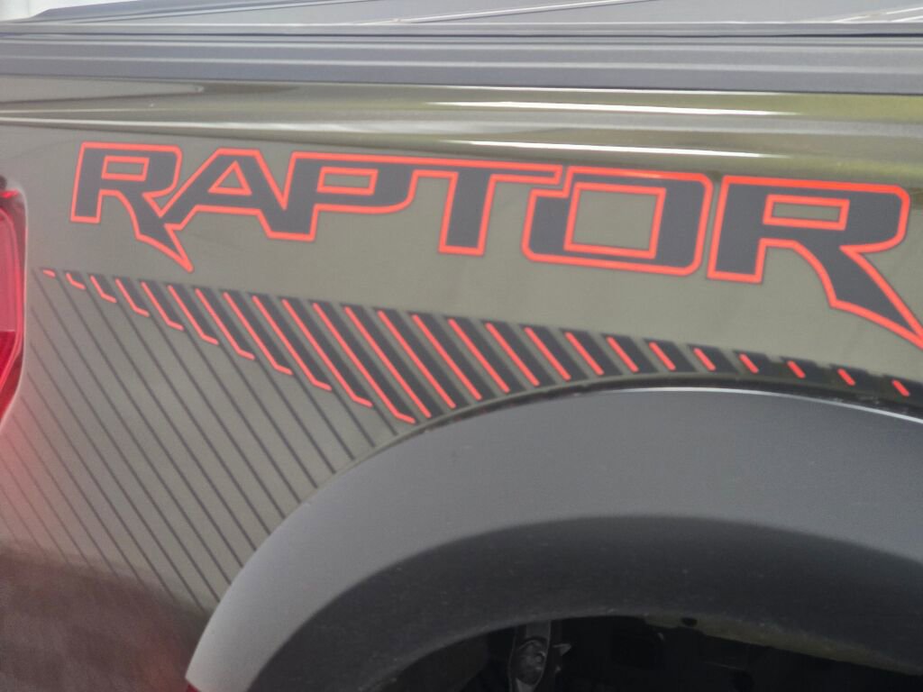 Used 2025 Ford F150 Raptor image 29
