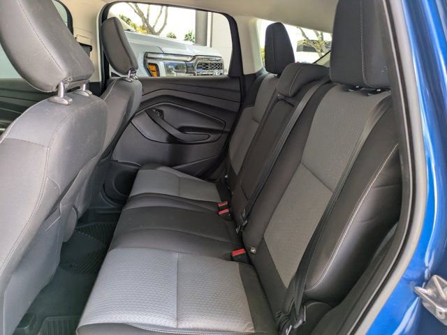 Certified 2019 Ford Escape SE image 17