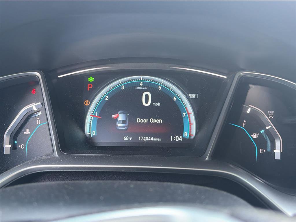Used 2018 Honda Civic EX image 5