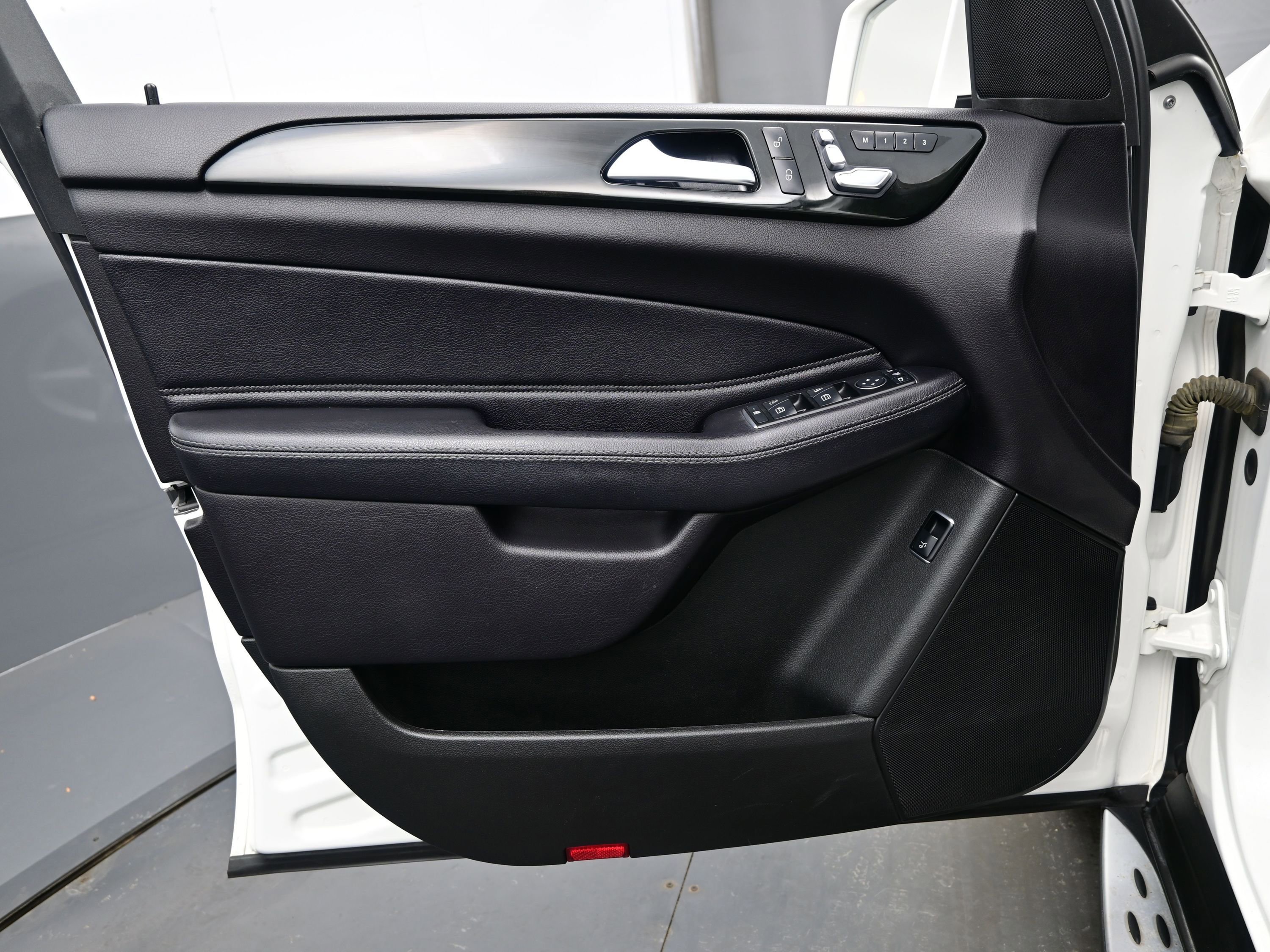 Used 2016 Mercedes-Benz GLE 350 4MATIC image 9