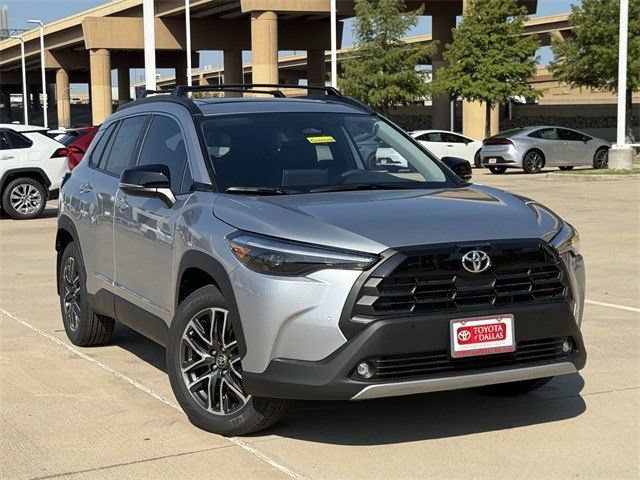 New 2026 Toyota Corolla Cross XLE w/ Convenience Package FWD image 2