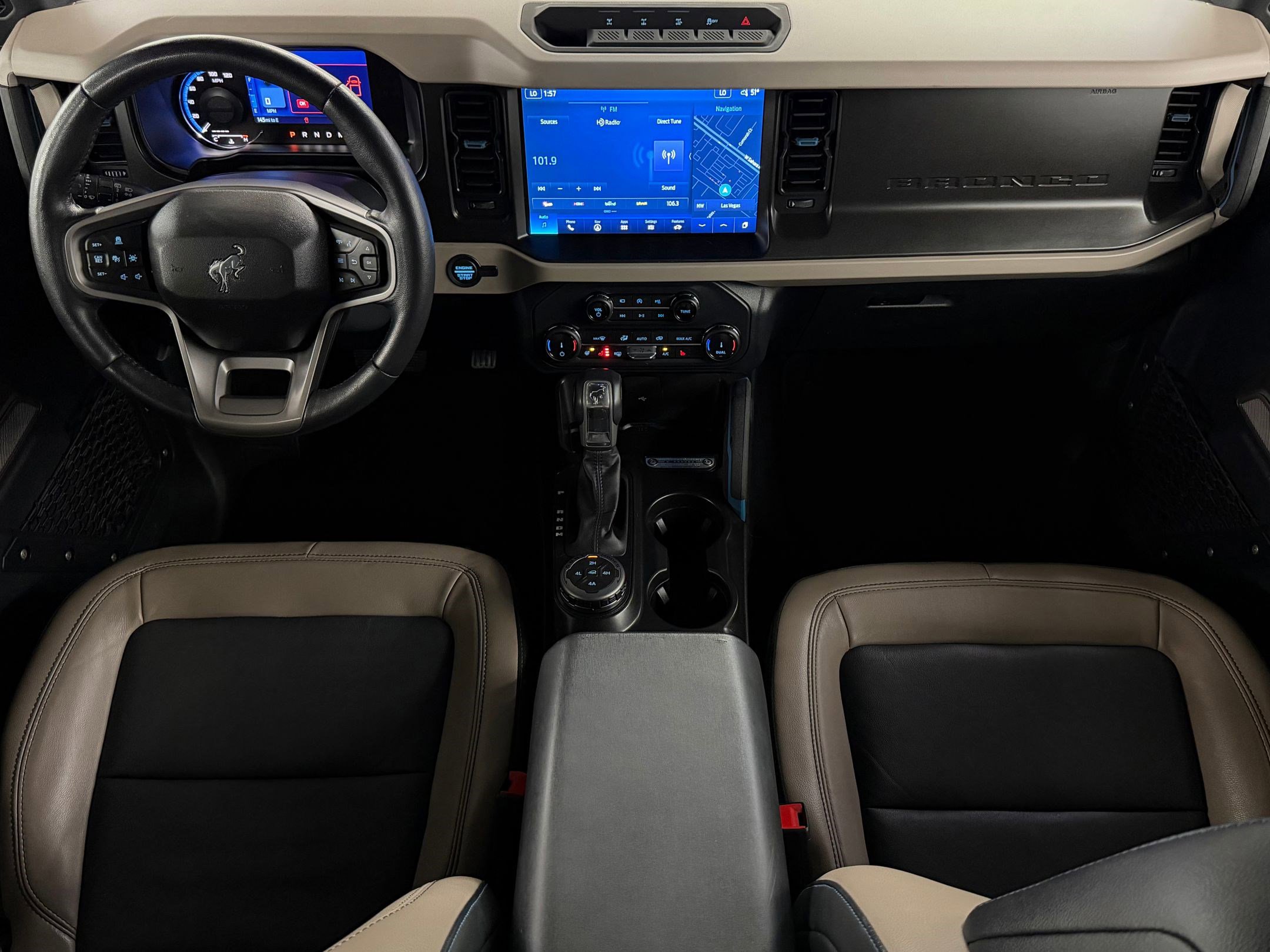 Used 2022 Ford Bronco Wildtrak image 15