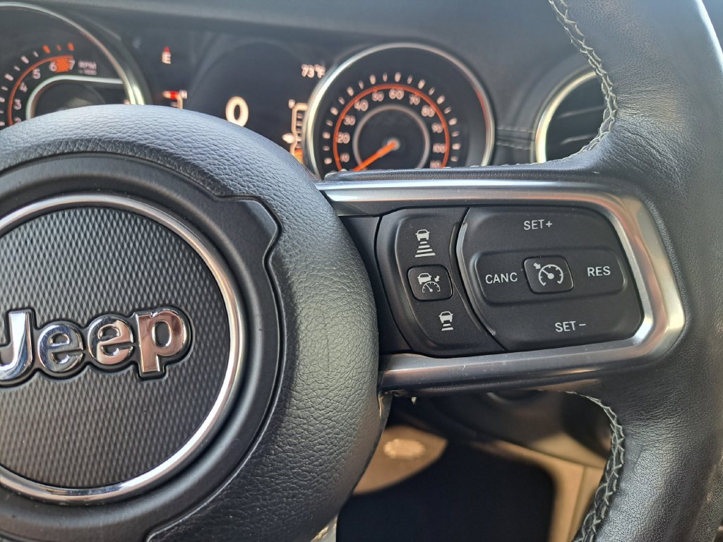 Used 2019 Jeep Wrangler Unlimited Sahara AWD/4WD image 21