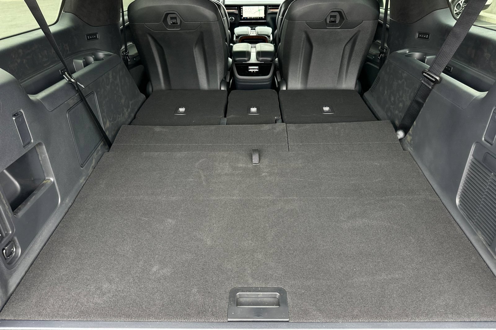 New 2026 Lincoln Navigator L Black Label AWD/4WD image 16