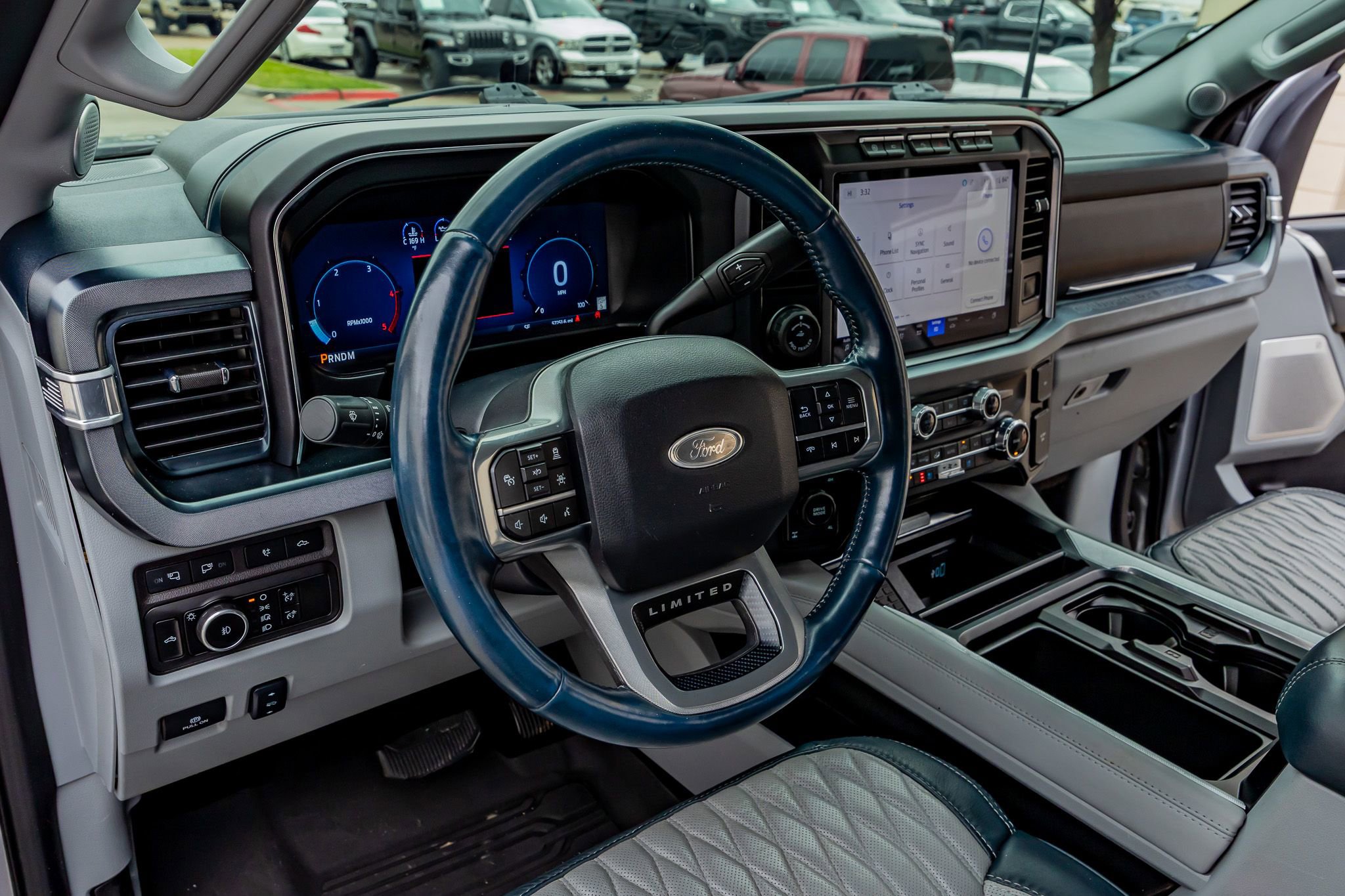 Used 2024 Ford F250 Limited w/ FX4 Off-Road Package AWD/4WD image 17