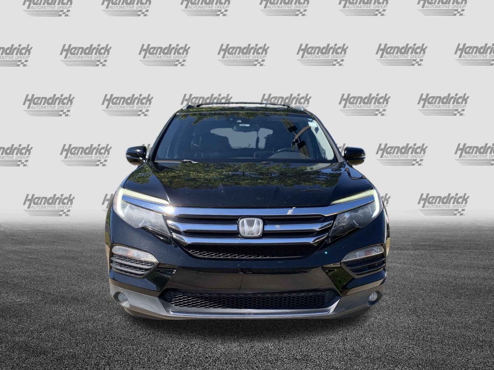Used 2016 Honda Pilot Elite image 3