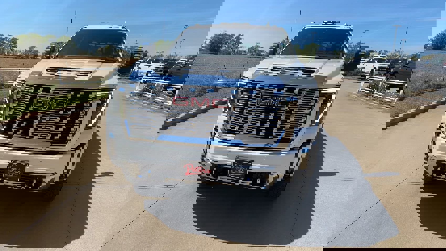 Used 2024 GMC Sierra 3500 Denali w/ Technology Package image 4