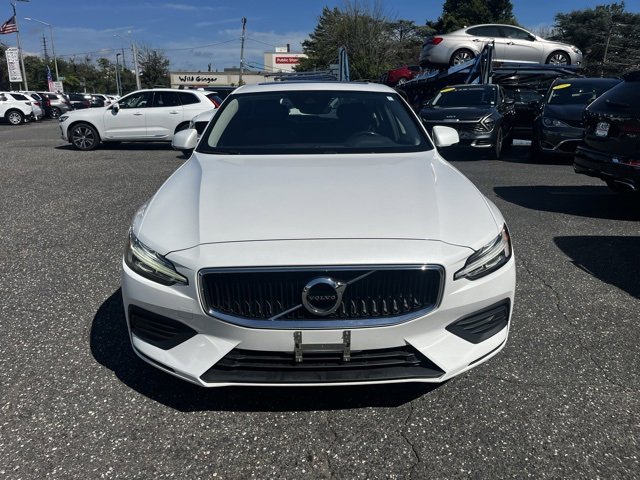 Used 2019 Volvo S60 T6 Momentum image 12