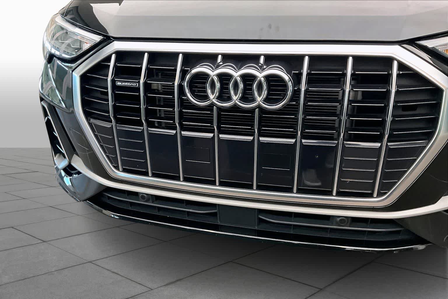 Used 2022 Audi Q3 2.0T Premium AWD/4WD image 32