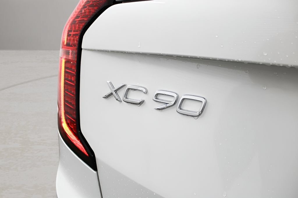 New 2026 Volvo XC90 B6 Ultra w/ Protection Package AWD/4WD image 30