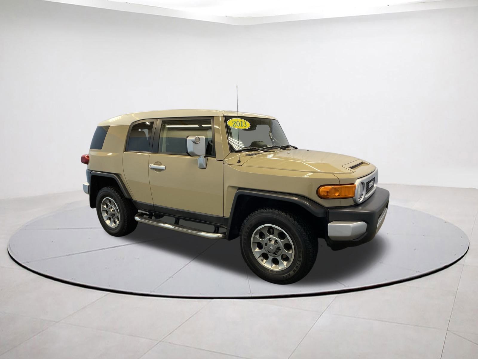 Used 2013 Toyota FJ Cruiser 4WD image 7