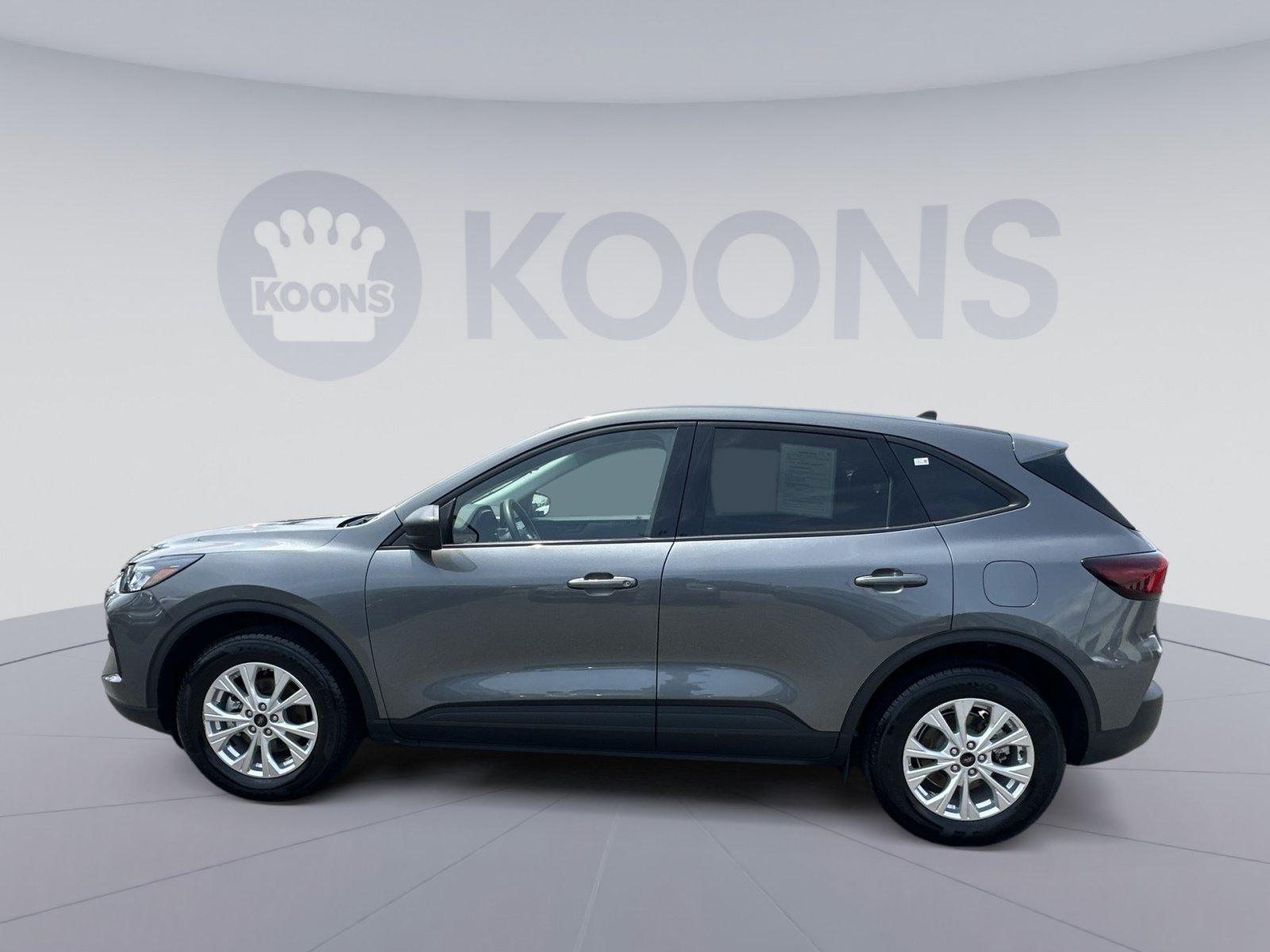 Certified 2025 Ford Escape Active AWD/4WD image 13