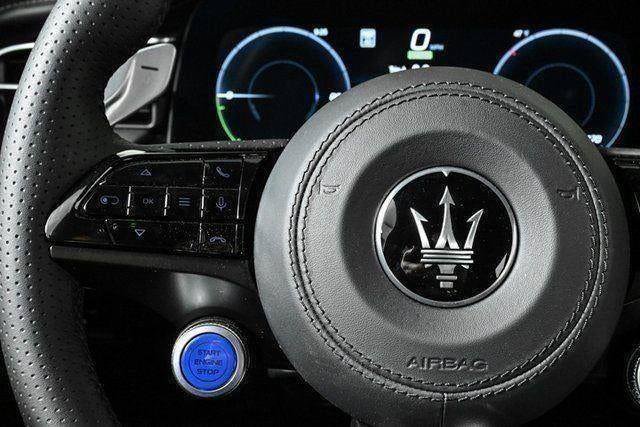 New 2025 Maserati Grecale Folgore AWD/4WD image 10