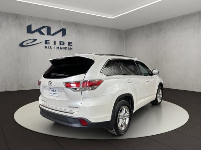 Used 2016 Toyota Highlander Limited AWD/4WD image 14