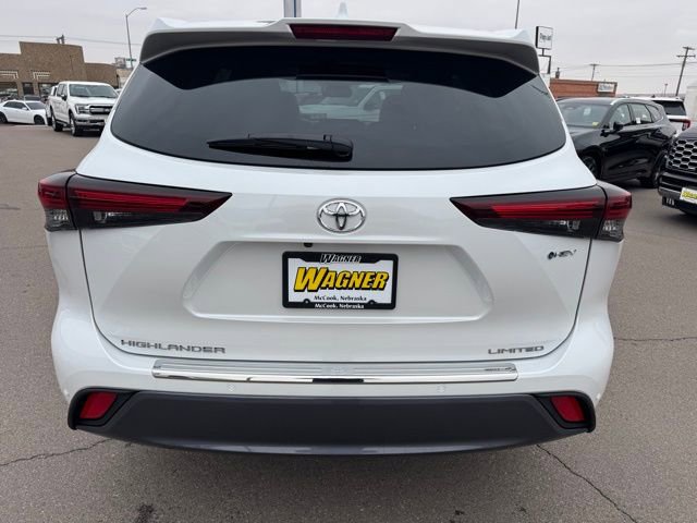 New 2026 Toyota Highlander Limited image 4