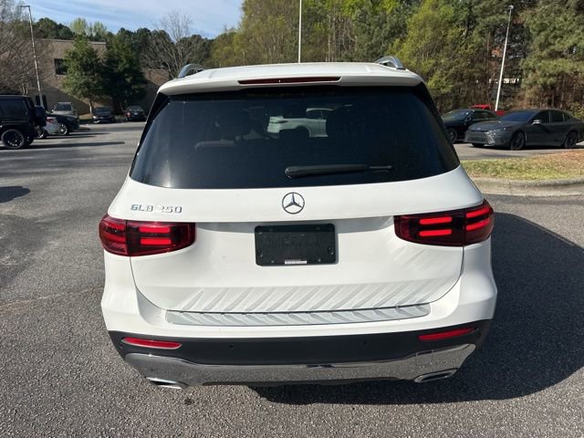 Used 2025 Mercedes-Benz GLB 250 image 6