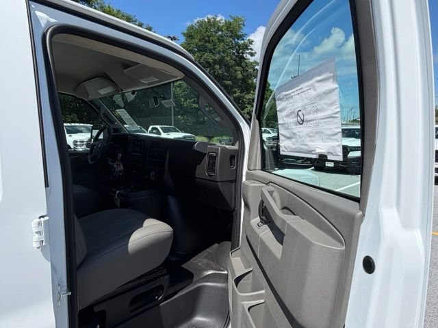New 2026 Chevrolet Express 3500 w/ Driver Convenience Package RWD image 24