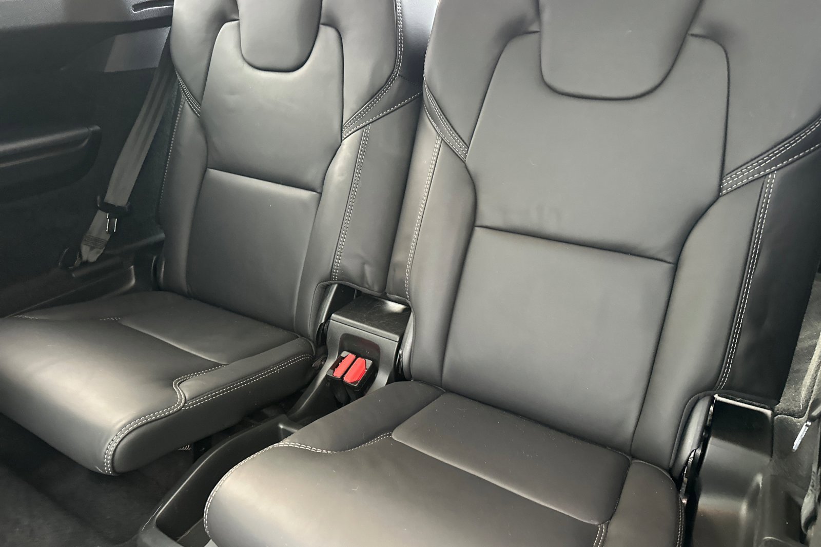 Certified 2023 Volvo XC90 T8 Ultimate image 18