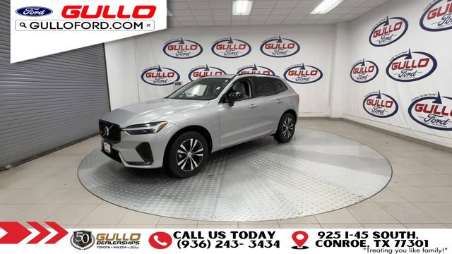Used 2025 Volvo XC60 B5 Core AWD/4WD image 4