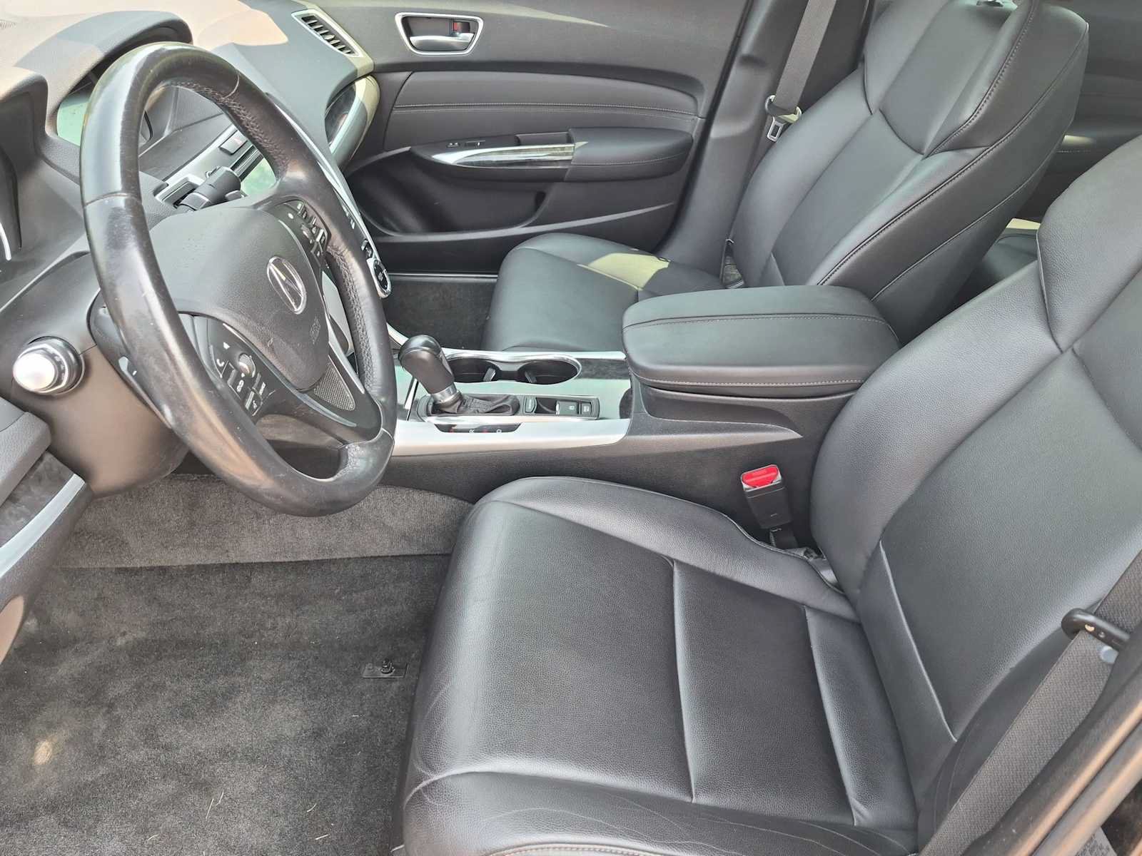 Used 2018 Acura TLX FWD image 15