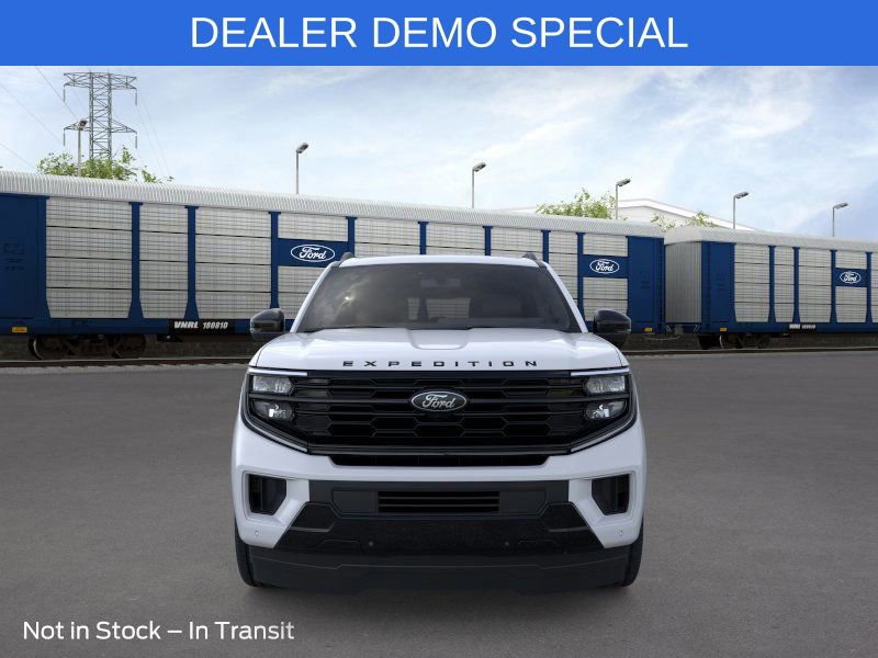 New 2026 Ford Expedition Max Platinum w/ Stealth Appearance Package AWD/4WD image 6
