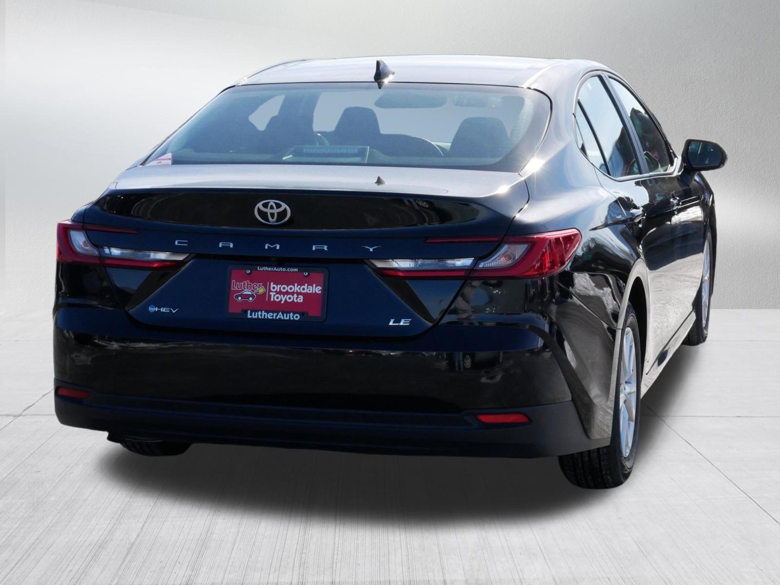 Certified 2025 Toyota Camry LE image 6