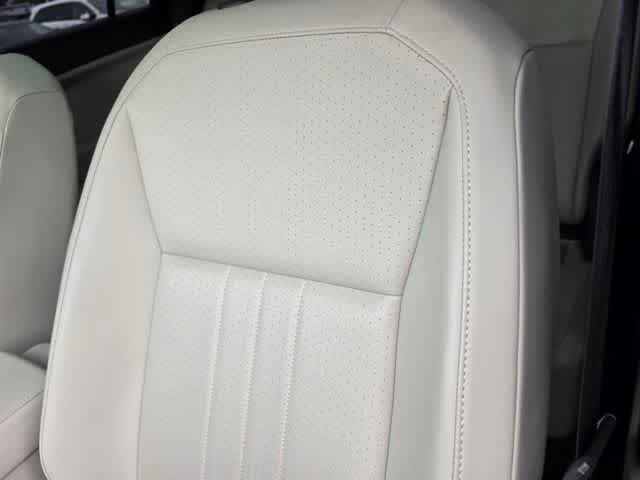 Used 2022 Volkswagen Tiguan SE R-Line AWD/4WD image 7