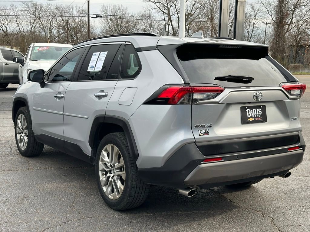Used 2019 Toyota RAV4 Limited image 7