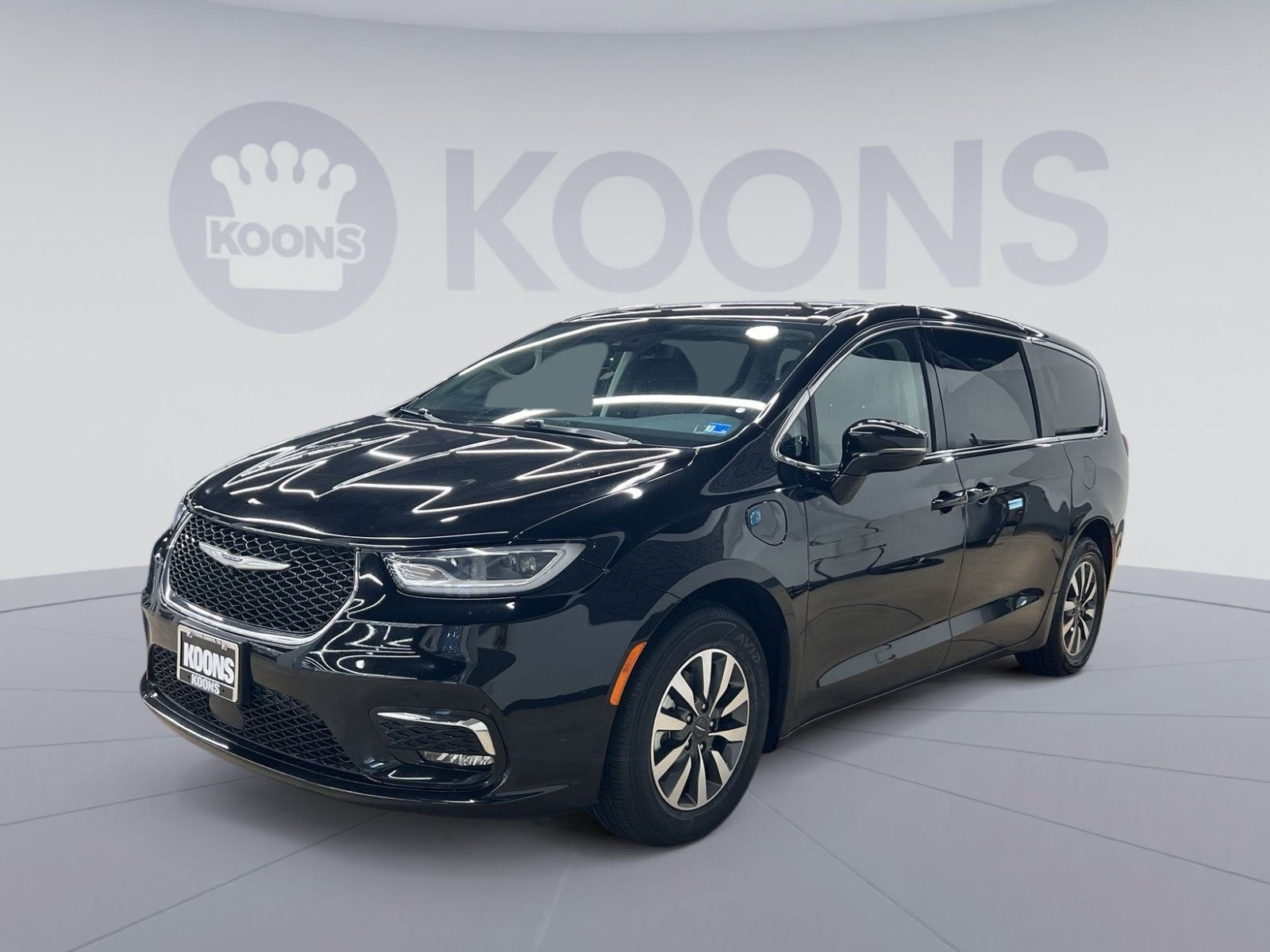 Used 2024 Chrysler Pacifica Limited