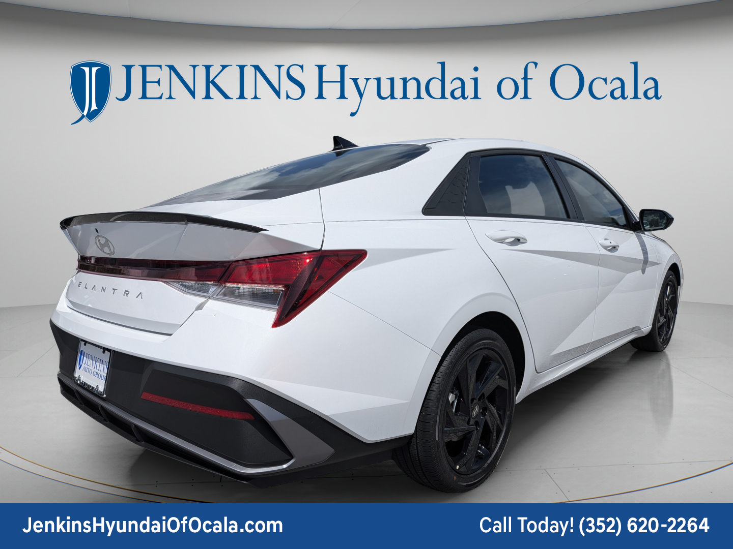 New 2026 Hyundai Elantra SEL Sport FWD image 3