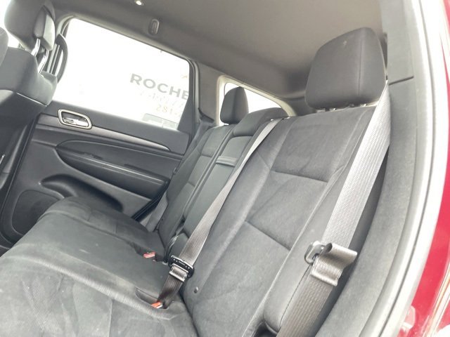 Used 2017 Jeep Grand Cherokee Laredo w/ Quick Order Package 23E image 29