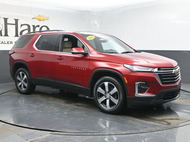 Used 2023 Chevrolet Traverse LT w/ LT Premium Package image 6