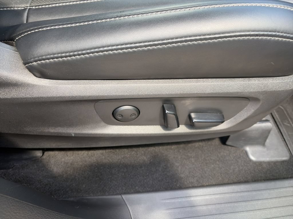 Used 2023 INFINITI QX60 Luxe w/ Cargo Package FWD image 31