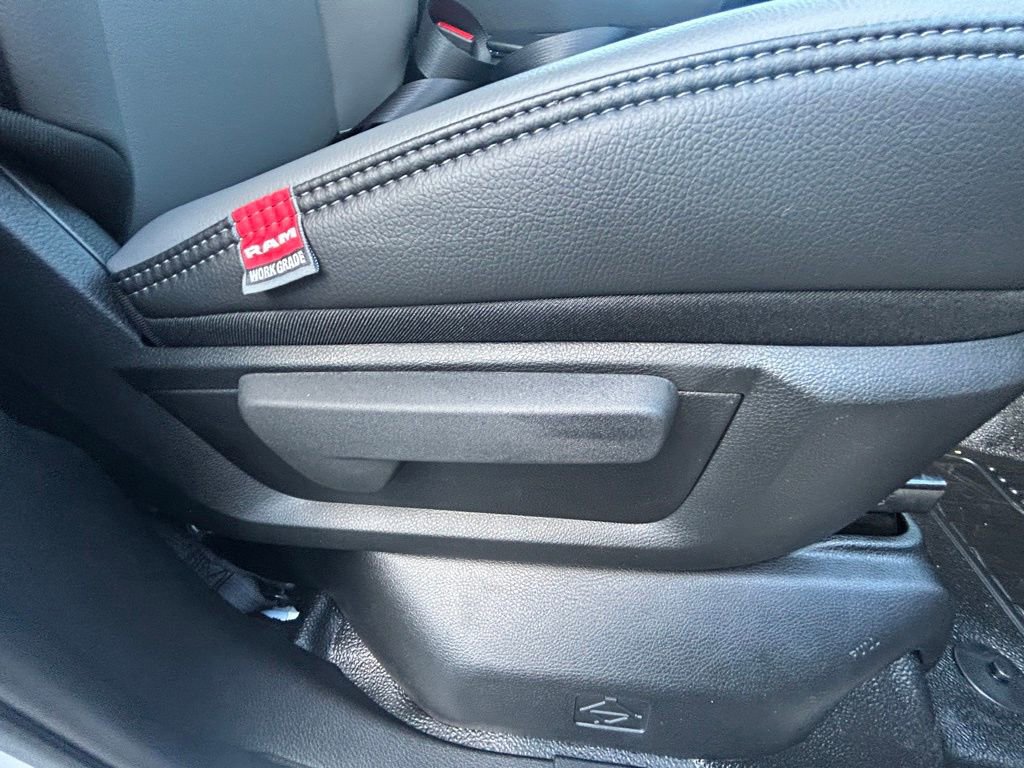 New 2025 RAM 5500 Tradesman image 32