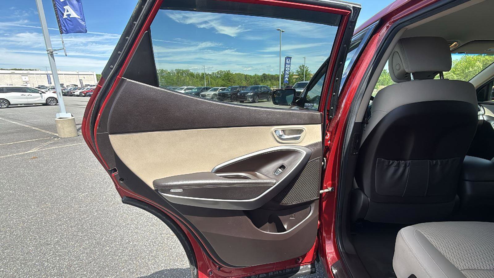 Used 2018 Hyundai Santa Fe Sport AWD/4WD image 21