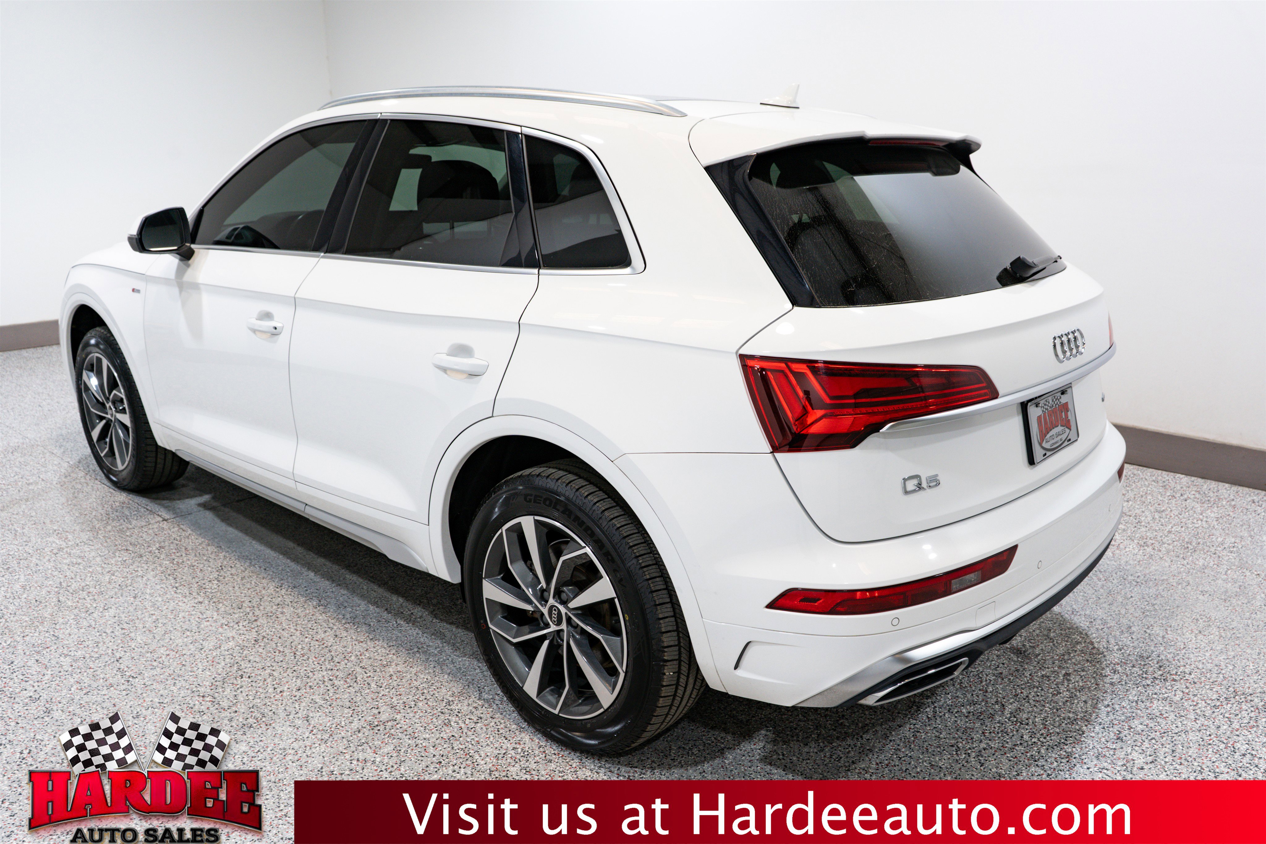 Used 2022 Audi Q5 2.0T Premium Plus image 3