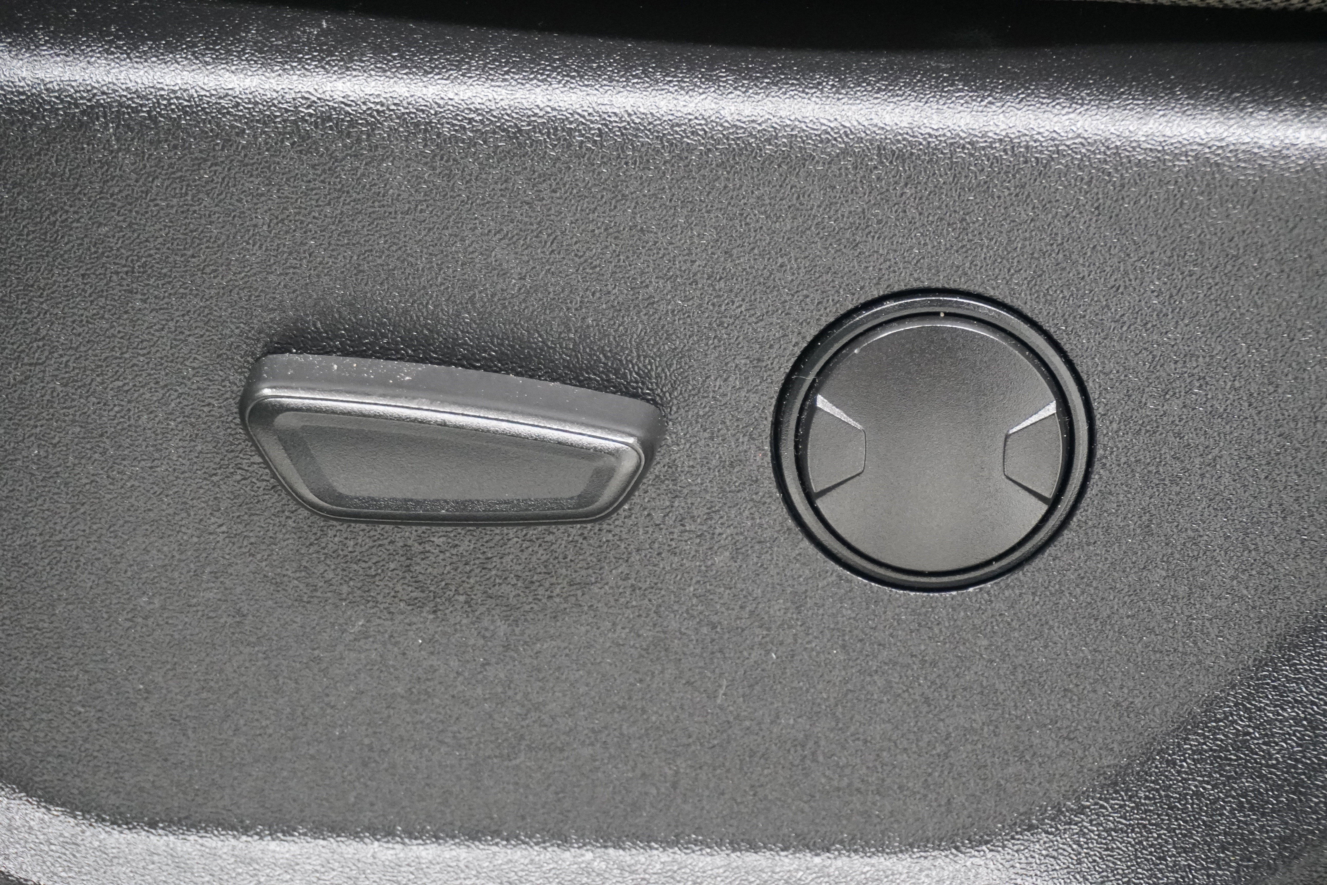 Used 2019 Ford F150 XLT AWD/4WD image 13