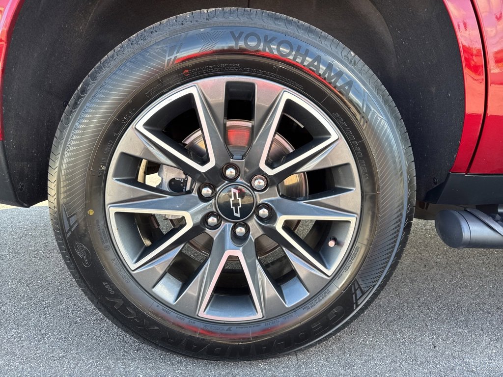 Used 2023 Chevrolet Tahoe Z71 w/ Luxury Package image 14