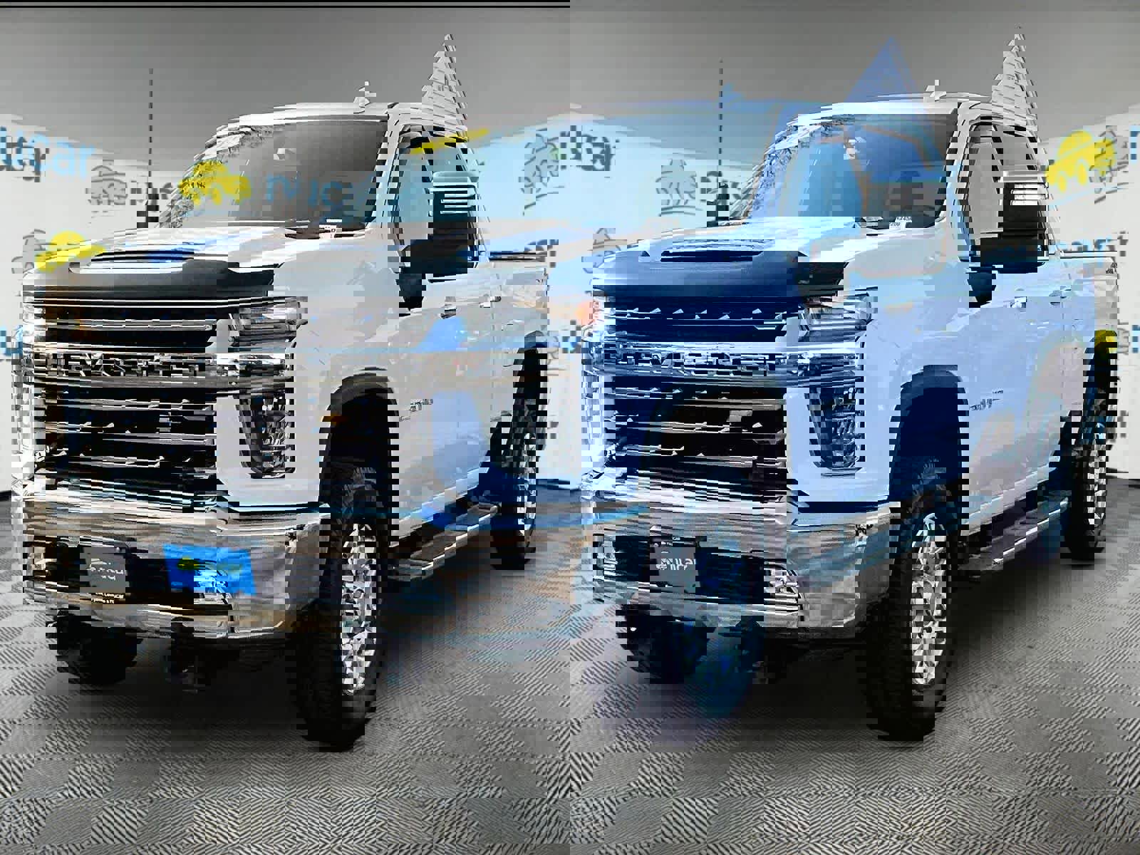 Used 2020 Chevrolet Silverado 2500 LTZ image 3