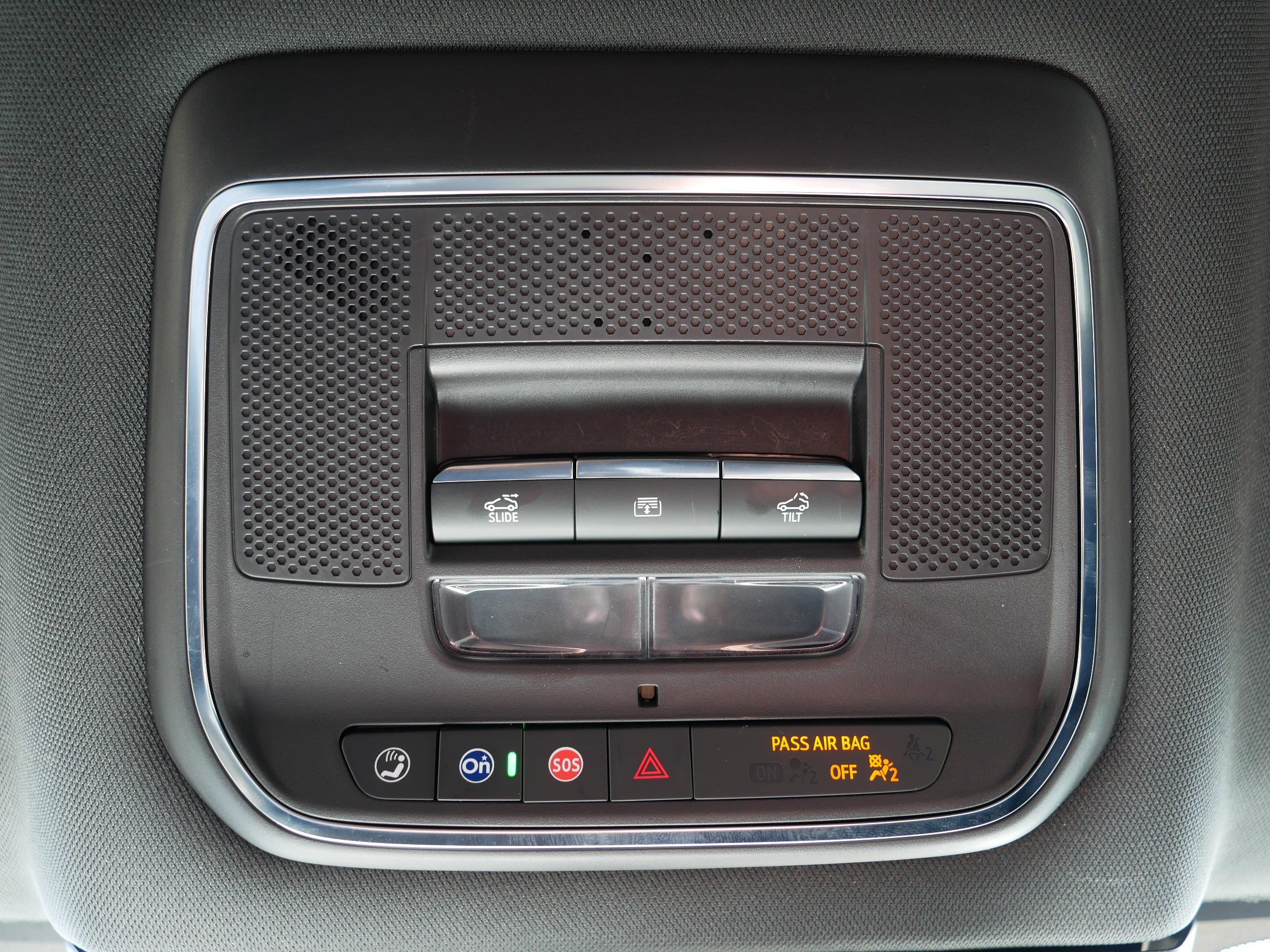 Used 2024 Chevrolet Blazer EV RS image 32