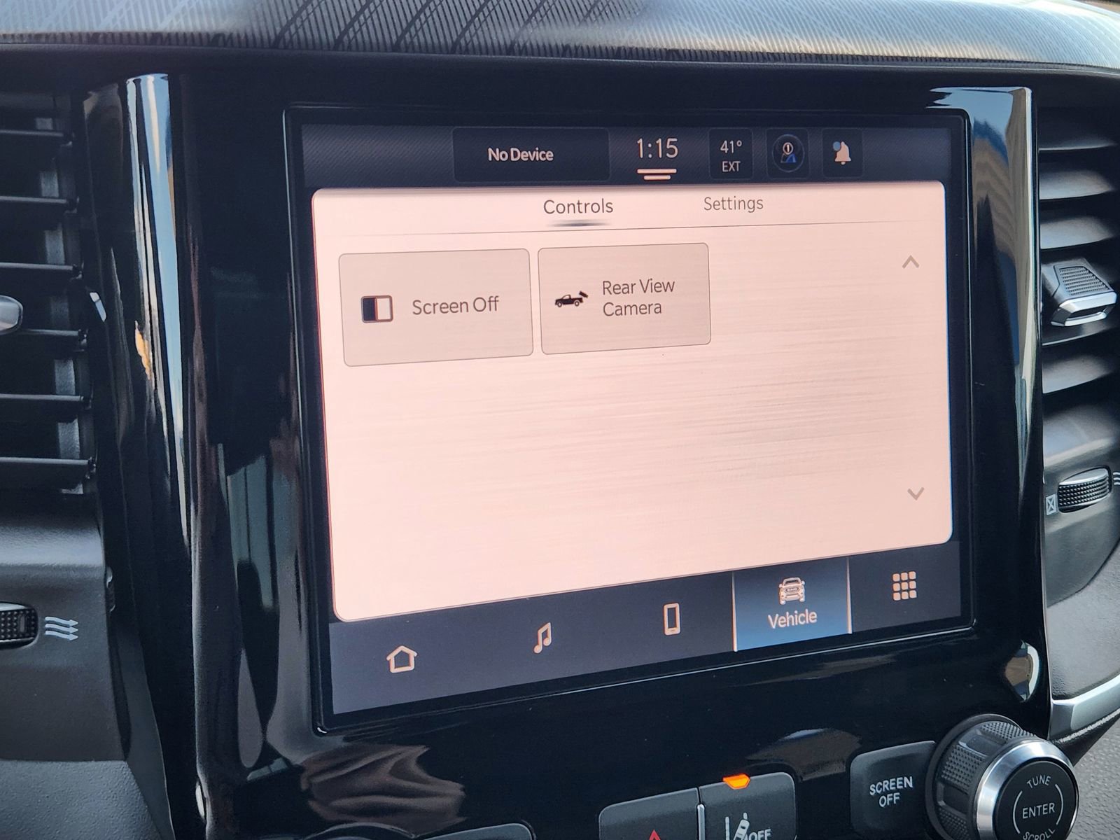 New 2026 RAM 1500 Express AWD/4WD image 16