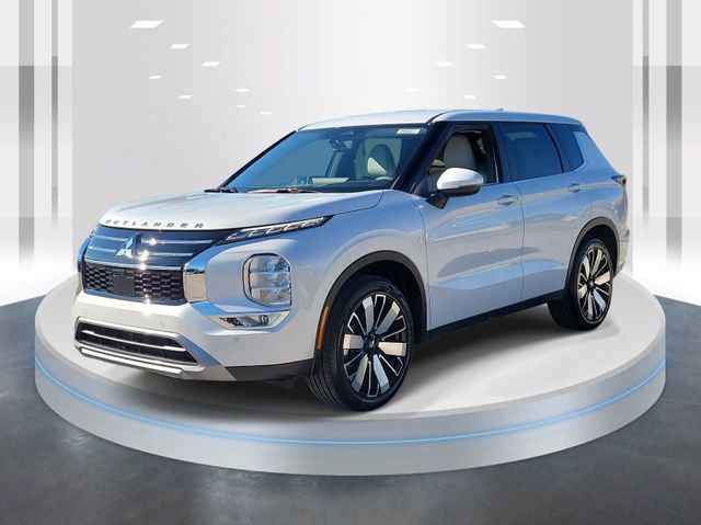 New 2026 Mitsubishi Outlander SE image 3