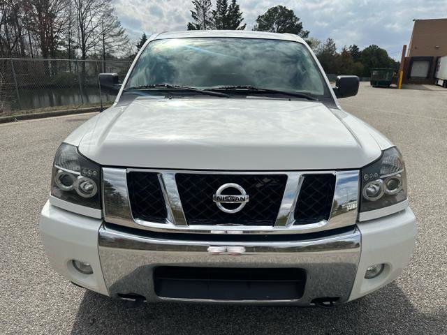 Used 2012 Nissan Titan SV w/ SV Value Truck Pkg image 28