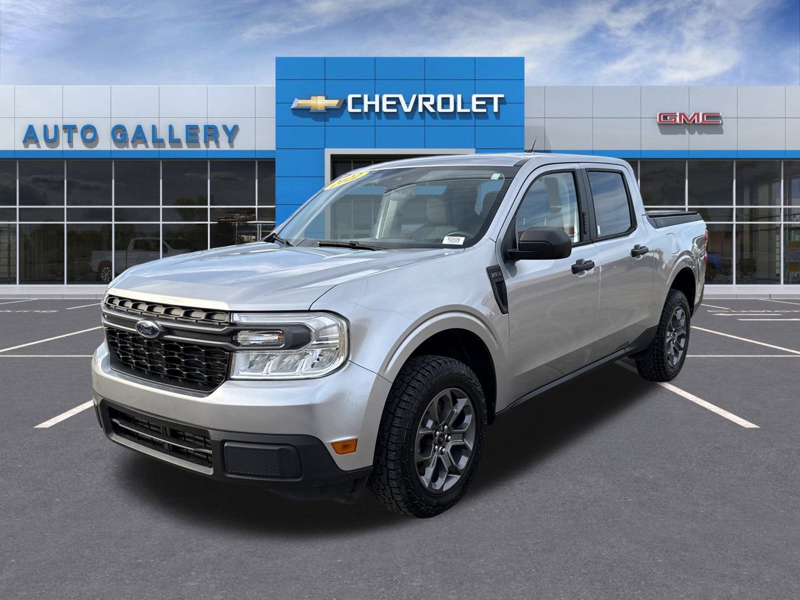Used 2022 Ford Maverick XLT image 1